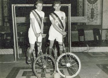 Cyclobal Het Zwarte Goud - Beringen