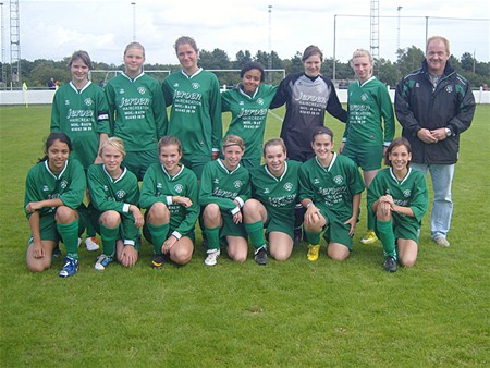 Damesvoetbal: KSK Heist - Dorperheidegirls 1-0 - Lommel