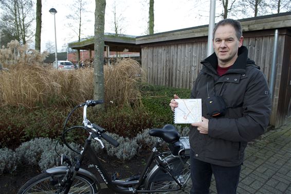 Danny Wouters fietst om lucht te testen - Beringen