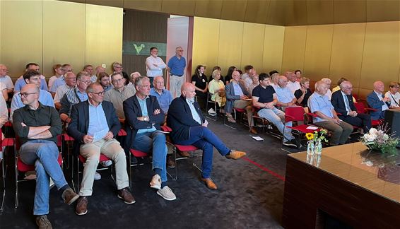 Davidsfonds Lommel viert Vlaamse feestdag - Lommel