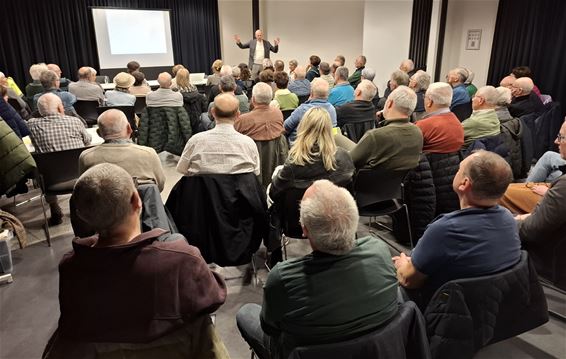 Davidsfondslezing schetst harde realiteit - Hamont-Achel