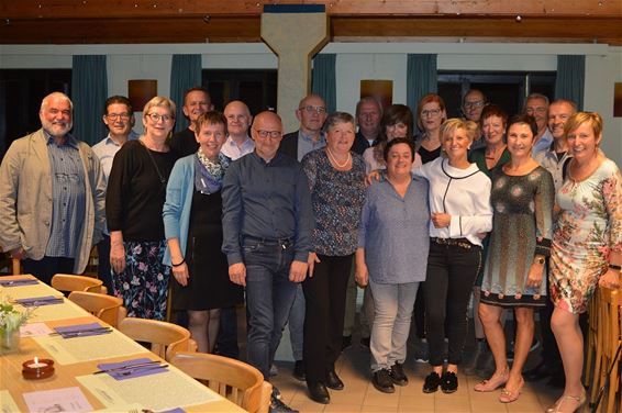 De 60-jarigen van Kleine Brogel aan het feest - Peer