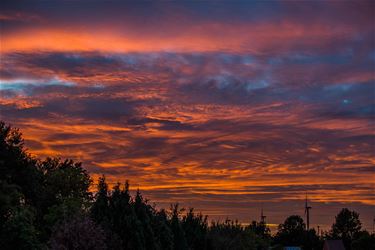 De avond kleurde rood - Beringen