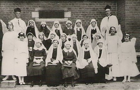 De communicanten van 1934 - Neerpelt