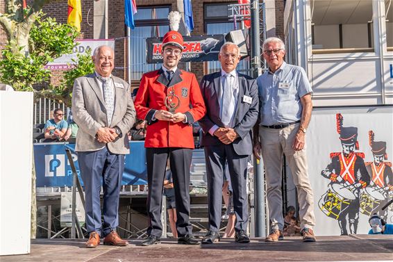 De Eendracht al 20 jaar Kampioen der Lage Landen - Hamont-Achel