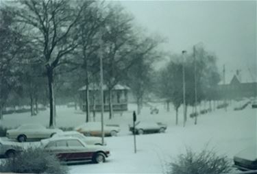 De eerste sneeuw - Beringen