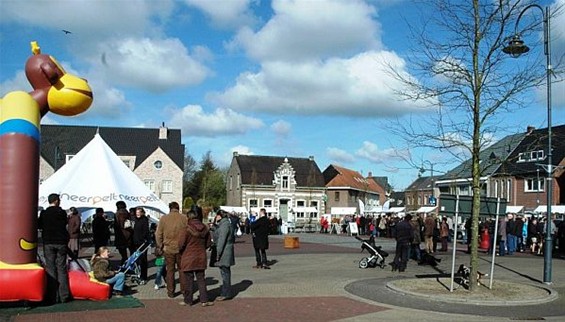 De eerste Teutenmarkt lokte niet de massa - Neerpelt