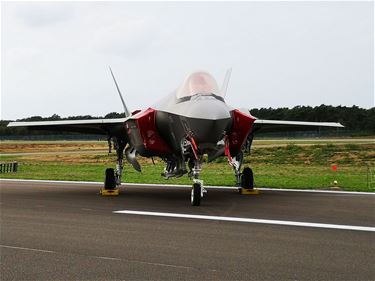 De F35 is in het land - Beringen