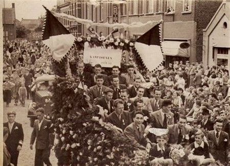 De feestelijke intocht van Esperanza - Neerpelt