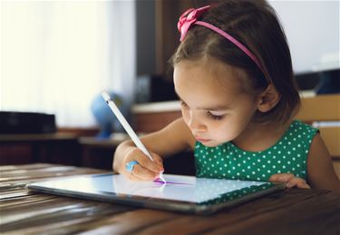 De jeugd tekent digitaal - Hechtel-Eksel