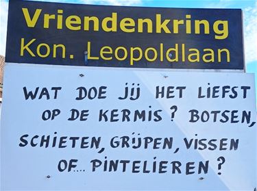 De kermis is volop bezig - Lommel