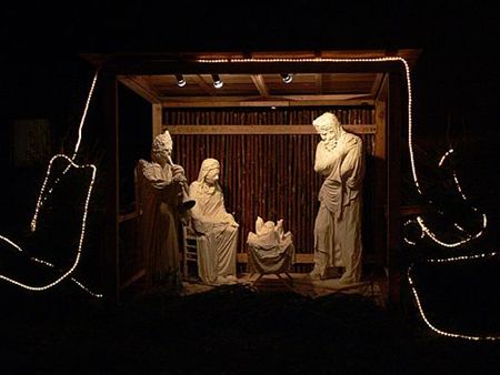 De kerststal van het Lindel stààt er - Overpelt