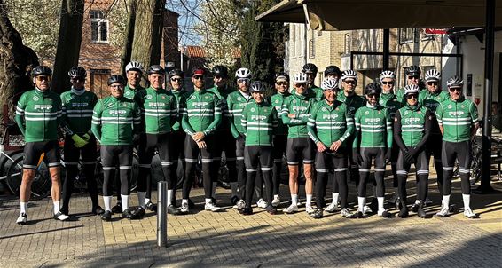 De kleppers trappen het nieuwe seizoen op gang - Pelt
