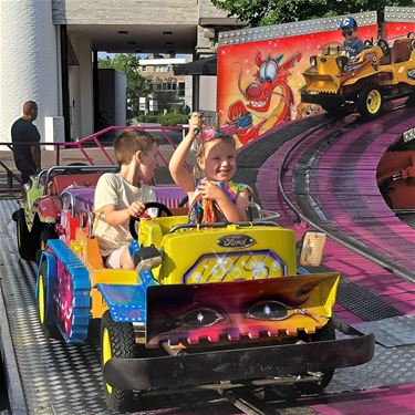 De laatste dag van de zomerkermis - Pelt