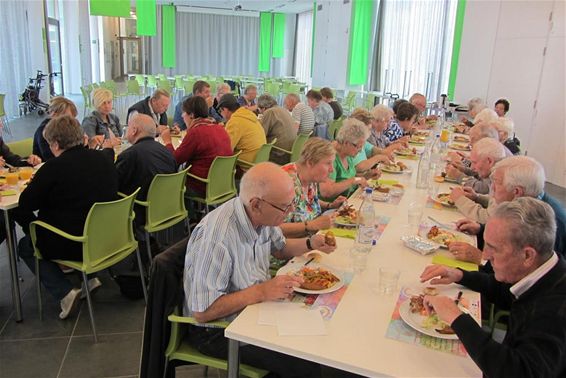 'De Langste Eettafel van Vlaanderen' - Lommel