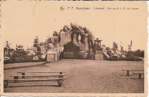 De 'Lourdesgrot' in het Mariapark - Lommel