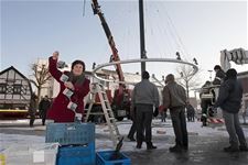 De mooiste kerstboom staat al 5 jaar in Lommel - Lommel