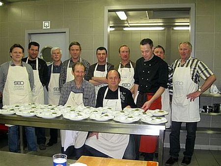 De pasta droogt op het droogrek - Neerpelt