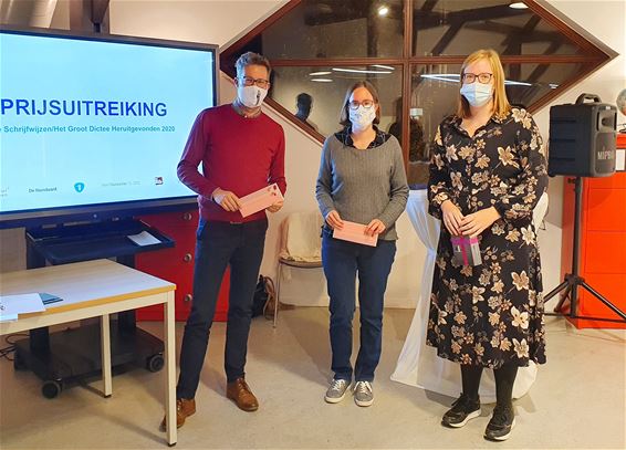 De schrijfwijzen in onze bibliotheek - Lommel