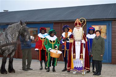 De Sint was in de scholen - Neerpelt