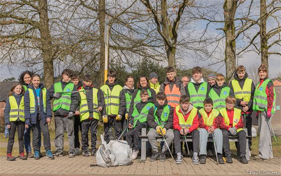 De straat terug net via Straat.net en de U15 - Pelt