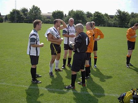 De voetbaldag van de Excelsiorveteranen - Hamont-Achel