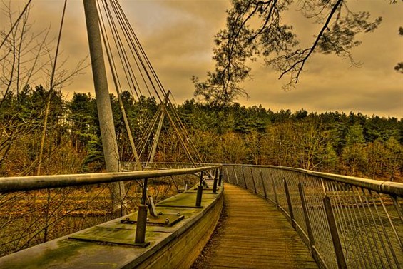 De voetgangersbrug - Lommel