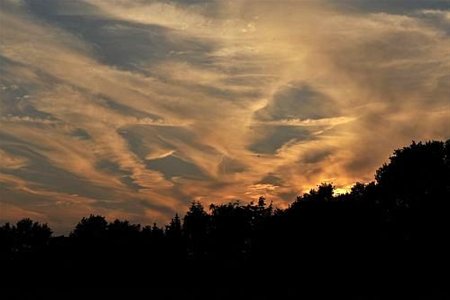 De wolken van de beschaving - Overpelt