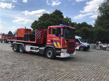 Defilé voor nationale feestdag - Beringen