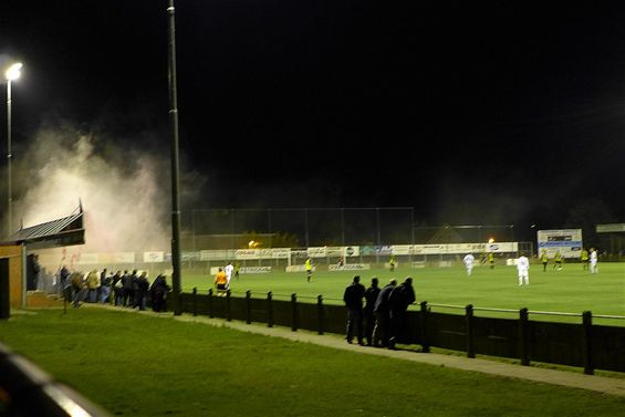 Derby op De Roosen begonnen - Neerpelt