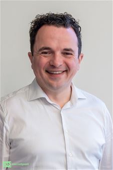 Dienstenchequebedrijven onderzoeken fusie - Oudsbergen
