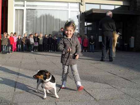 Dieren bezoeken kleuterschool - Hamont-Achel