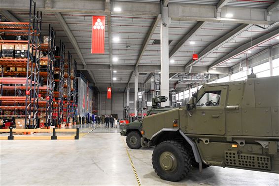 Distributiecentrum Defensie geopend - Beringen