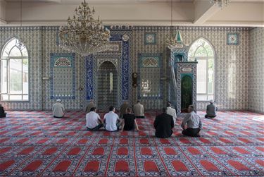 Diyanet reageert op intrekking erkenning moskee - Beringen