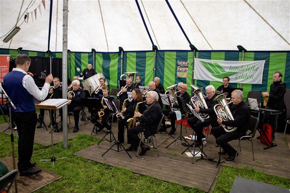 Dommelgalm bracht muziek naar de Landbouwdagen - Pelt