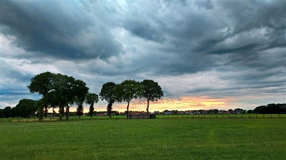 Dreigende lucht boven Pelt - Pelt