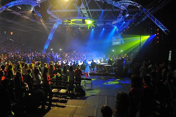 Drie 'cum laude's' op eerste festivaldag - Neerpelt