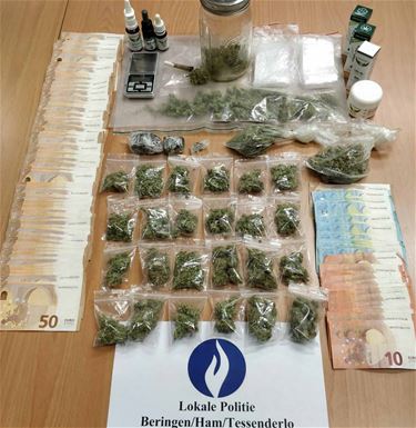 Drie drugsdealers opgepakt - Beringen