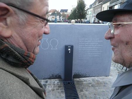 Drink eens uit aan de drink-uit - Peer