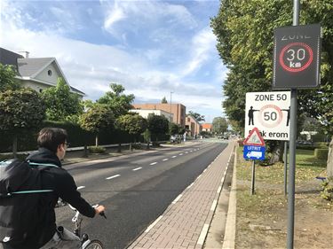 Dynamische verkeersborden aan scholencampus - Beringen