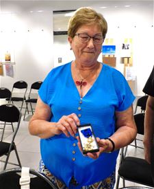 Edith Oeyen is officier in de Leopold II orde - Beringen & Leopoldsburg