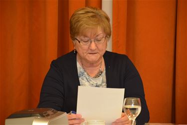 Edith Oeyen op Toast Literair in Heusden-Zolder - Beringen