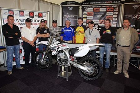 Een crossmotor als hoofdprijs - Lommel