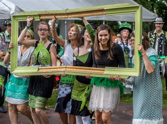 Wereldfeest: een editie om in te kaderen - Neerpelt