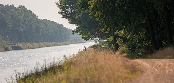 Een eenzame visser - Lommel