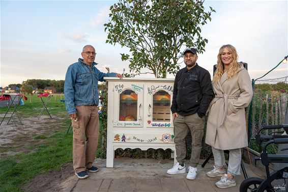 Een eierautomaat aan het volkstuincomplex - Pelt