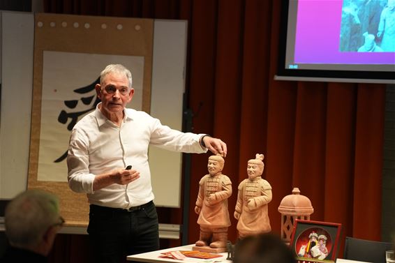 Een gelukkig jaar van het vuurpaard - Beringen