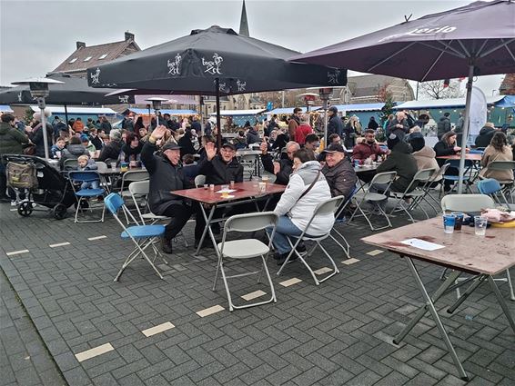 Een gezellige zondag in Kleine-Brogel - Peer