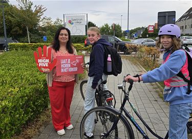 Een high five voor meer verkeersveiligheid - Beringen