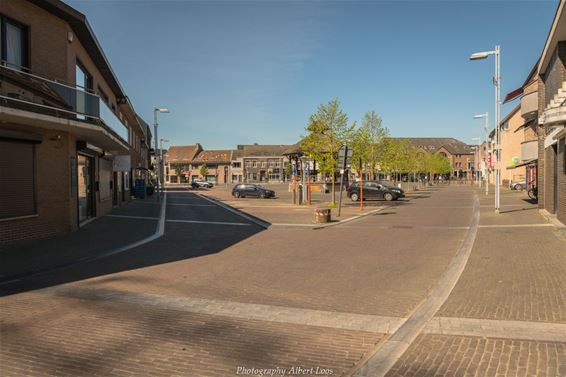 Een lege Oude Markt - Pelt